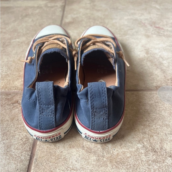 Low top slip on converse - Picture 3 of 5